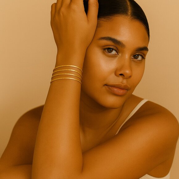 14k Gold Hammered Thin Skinny Bangle Bracelet – Solid Gold Texture, Minimalist - Picture 4 of 5